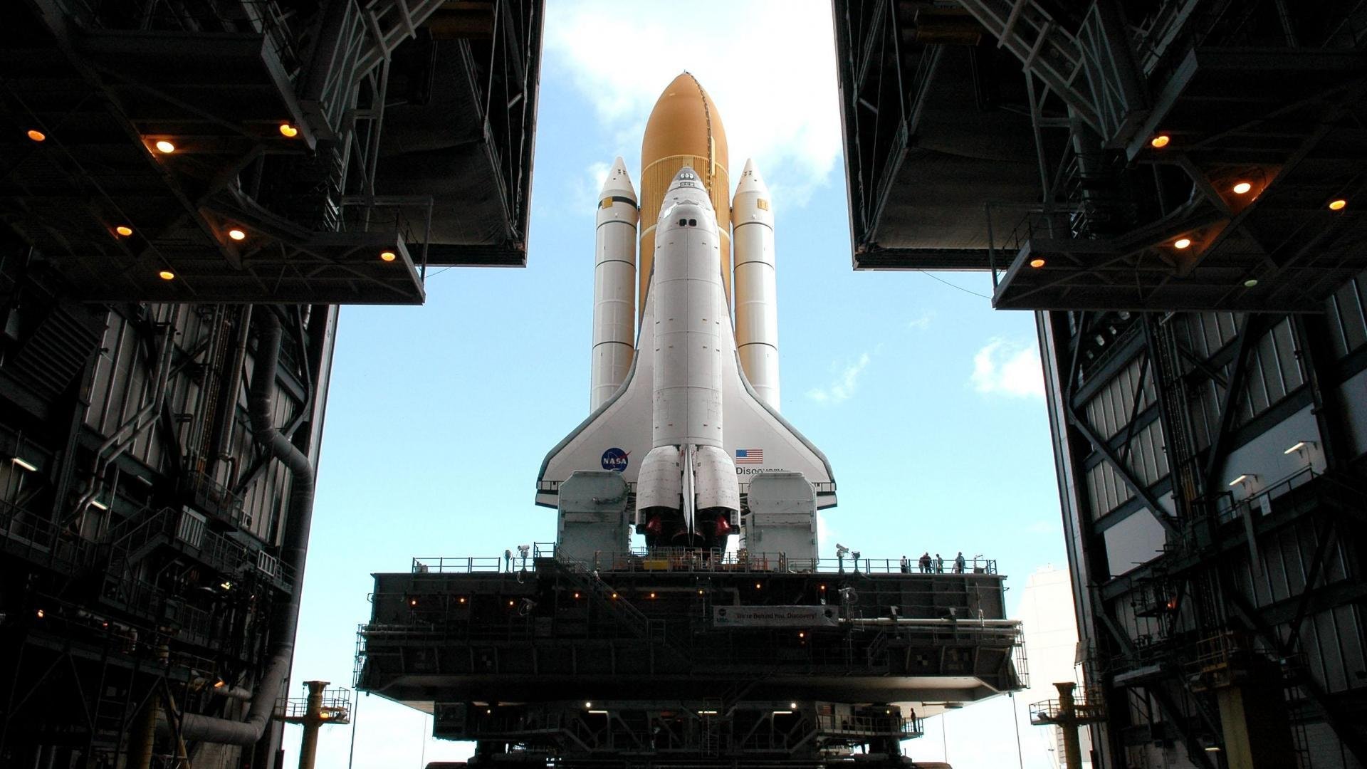 体育教学中增强现实与虚拟现实融合应用，结合教学实践谈谈示范在体育教学中的运用