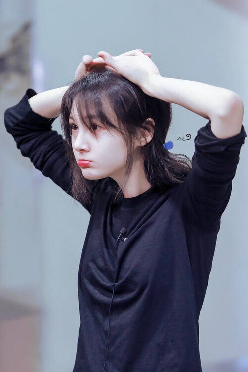 蝶泳新秀韩国展现潜力,蝶泳女选手